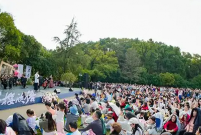 櫻花樹下音樂會！這周末，張家界康輝帶你打卡長沙新區(qū)新玩法